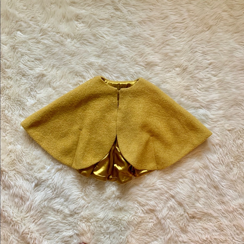 18M cape